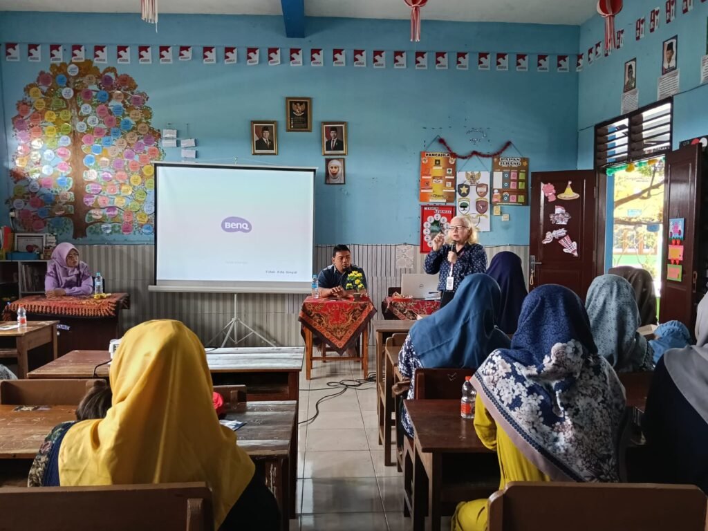 Acara sosialisasi yang berlangsung penuh antusiasme di SD Muhammadiyah 2 Babat
